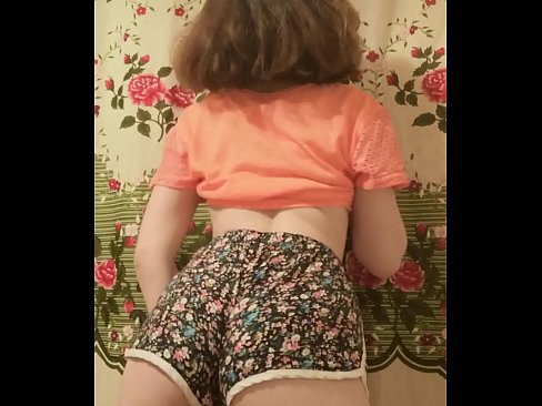 ❤️ Mozo sexy quitándose os calzóns ante a cámara ❤ Follar en nós ﹏